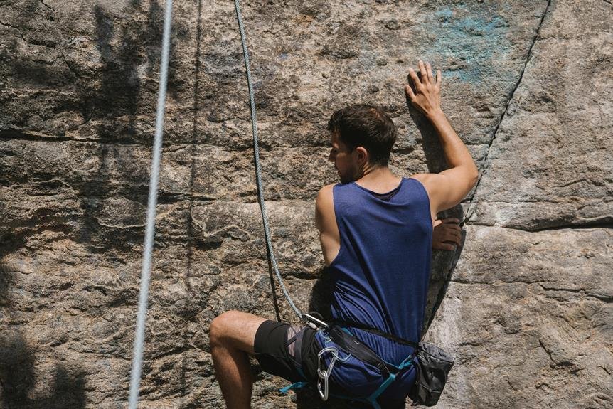 5 Key Differences Between Indoor and Outdoor Climbing: Be Prepared