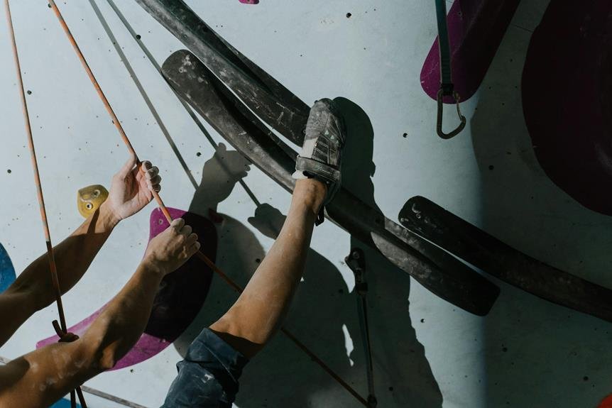 Dynos Demystified: How to Master Dynamic Moves in Climbing